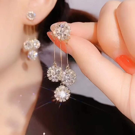 💎 ACHETEZ 1, OBTENEZ 1 GRATUIT! ✨ Boucles d'Oreilles Pétales Rondes en Zircon – Strass Étincelant, Plaqué Or & Hypoallergénique (Doré/Argenté) Pour Une Élégance Quotidienne 🌟