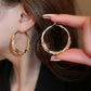 Boucles d'oreilles circulaires avec zircon