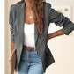🧥 50% DE RÉDUCTION 💥 Veste élégante col revers bouton – Tissu doux & coupe structurée – Polyvalente, parfaite pour le bureau ou les occasions spéciales – intemporelle et soignée ✨🌸