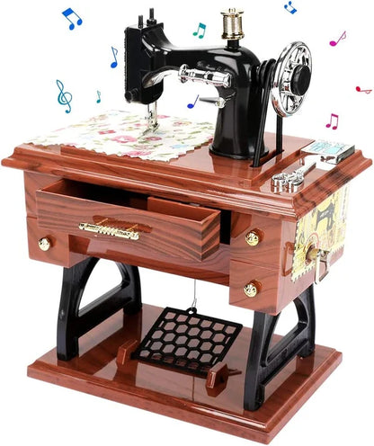 🪡 ACHETEZ 3, OFFERT 1 ! 🎵 Mini Machine à Coudre en Bois avec Boîte à Musique – Décorative, Mécanisme à Remonter & Fait Main 🎁