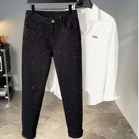 👖 50% DE RÉDUCTION! ✨ Jean Slim Noir Orné de Strass – Confort Extensible, Style Éblouissant & Parfait pour des Looks Tendance 🖤