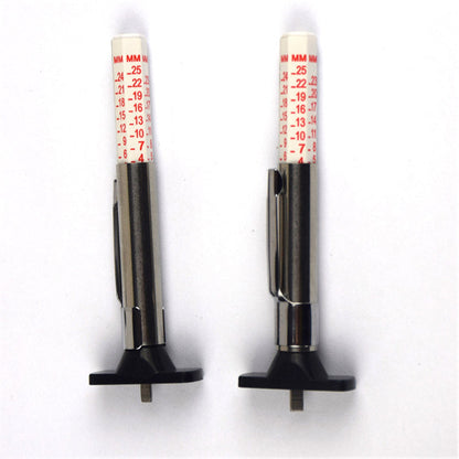 🚗 50% DE RÉDUCTION ! 📏 Jauge Portable Profondeur Rainures Pneus – Mesure Précise, Compacte & Essentielle pour Vérifier l’Usure ⚠️📦✨