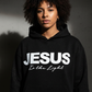 🛒 60% DE RÉDUCTION ! ✨ Sweat à Capuche « JESUS Is the Light » – Paillettes Scintillantes, Tissu Doudou & Message Inspirant ✨📿