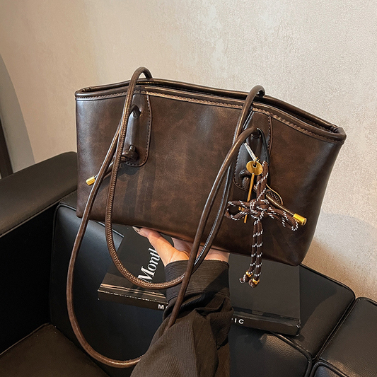 👜 60% DE RÉDUCTION! ✨ Sac d'Épaule Vintage en Cuir PU – Intérieur Spacieux, Robuste & Parfait Pour Le Quotidien 🌸