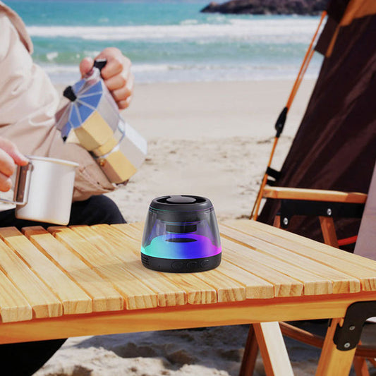 🔊 50% DE RÉDUCTION! 🎵 Mini Enceinte Bluetooth Magnétique avec Lumière RGB – Son Puissant, Portable & Parfaite pour les Fêtes 🪩