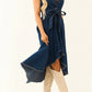 👗 50% DE RÉDUCTION! ✨ Robe en Jean Sans Manches à Ourlet Asymétrique – Coupe Moderne, Denim Durable & Look Décontracté 🌸