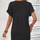 👗 50% DE RÉDUCTION ✨ Robe femme à col en V & manches roulées – Coupe intemporelle, boutons & tissu doux – Élégante, respirante & parfaite pour le bureau, les brunchs ou les journées printanières 🌸