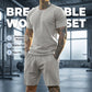 👕 50% DE RÉDUCTION 🩳 Ensemble 2 pièces pour homme : T-shirt & short de sport – Tissu respirant, léger & évacuant l’humidité – parfait pour la course, la salle ou les journées chaudes 💪