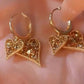 💎 ACHETEZ 2, OBTENEZ 1 GRATUIT! 🔥 Boucles d'Oreilles Créoles Élégantes en Forme de Cœur Scintillant – Étincelantes, Légères & Parfaites Pour Un Look Romantique Au Quotidien 💕