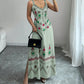👗 50% DE RÉDUCTION 🌸 Robe sans manches col V à imprimé floral avec fente – Fluide, légère & parfaite pour les journées chaudes – élégante et décontractée ☀️