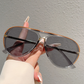 🕶️ 50% DE RÉDUCTION ⏰ Lunettes de soleil rétro double-pont – Style élégant & protection UV400 – Légères, tendance – parfaites pour un look vintage au quotidien ✨☀️🛒