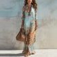 👗 50% DE RÉDUCTION 🌺 Robe maxi imprimé rétro bohème femme – Silhouette fluide & flatteuse – Tissu premium respirant, col V & boutonnage devant – bleu clair, tailles XS-3XL – parfaite pour les journées chaudes ✨🌸