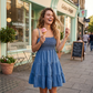 👗 60% DE RÉDUCTION 🌸 Robe d’été en jean légère – Corsage smocké & jupe à volants – Douce, respirante & sans manches – parfaite pour les journées chaudes 🌿✨