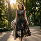👗 50% DE RÉDUCTION 🌸 Robe florale élégante sans manches pour femme – Fluide, légère & romantique – Parfaite pour l’été, les mariages ou les journées ensoleillées – féminine et intemporelle ✨🌿