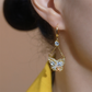 🦋 ACHETEZ 2, OBTENEZ 1 GRATUIT ! ✨ Boucles d'oreilles pendantes papillon scintillantes – Zircone cubique & plaqué or – Légères, élégantes – parfaites pour le quotidien ou les occasions spéciales 💎🌸