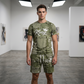 🎉 50% DE RÉDUCTION! 👕 Ensemble casual homme – T-shirt & short imprimé faux denim – Tendance, confortable & look jean sans contrainte – Idéal pour l’été ☀️