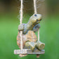 🐢 50% DE RÉDUCTION 🌿 Décoration suspendue tortue fantaisiste – Design coloré & léger – Parfaite pour la chambre d’enfant, la terrasse ou en cadeau – apporte une touche ludique et naturelle ✨🏡🎈