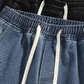 👖 50% DE RÉDUCTION 🧵 Jean cargo large utilitaire – Coupe ample, poches fonctionnelles & denim robuste – Parfait pour un look urbain ou décontracté – confortable et pratique ✨🛠️🌿