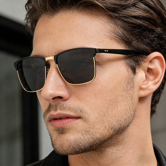 🕶️ 50% DE RÉDUCTION ⏰ Lunettes de soleil rétro – Monture métallique carrée & protection UV400 – Look vintage, légères & élégantes – parfaites pour un style chic au quotidien ✨☀️🛒