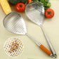 🍳 50% DE RÉDUCTION! 🥄 Écumoire en Inox Qualité Alimentaire – Égouttage rapide, manche long & polyvalente – Idéale pour friture, soupes et pâtes ✨