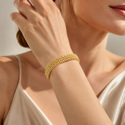 💎 50% DE RÉDUCTION! ✨ Bracelet Large en Maille Tressée – Plaqué or 14 carats, style luxe & raffiné – Cadeau idéal pour elle 🎁
