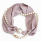 📿 50% de Réduction 🧣 Collier Foulard à Perles – Élégance Intemporelle, Nœud Ajustable & Bijou Sans Piercing 🤍